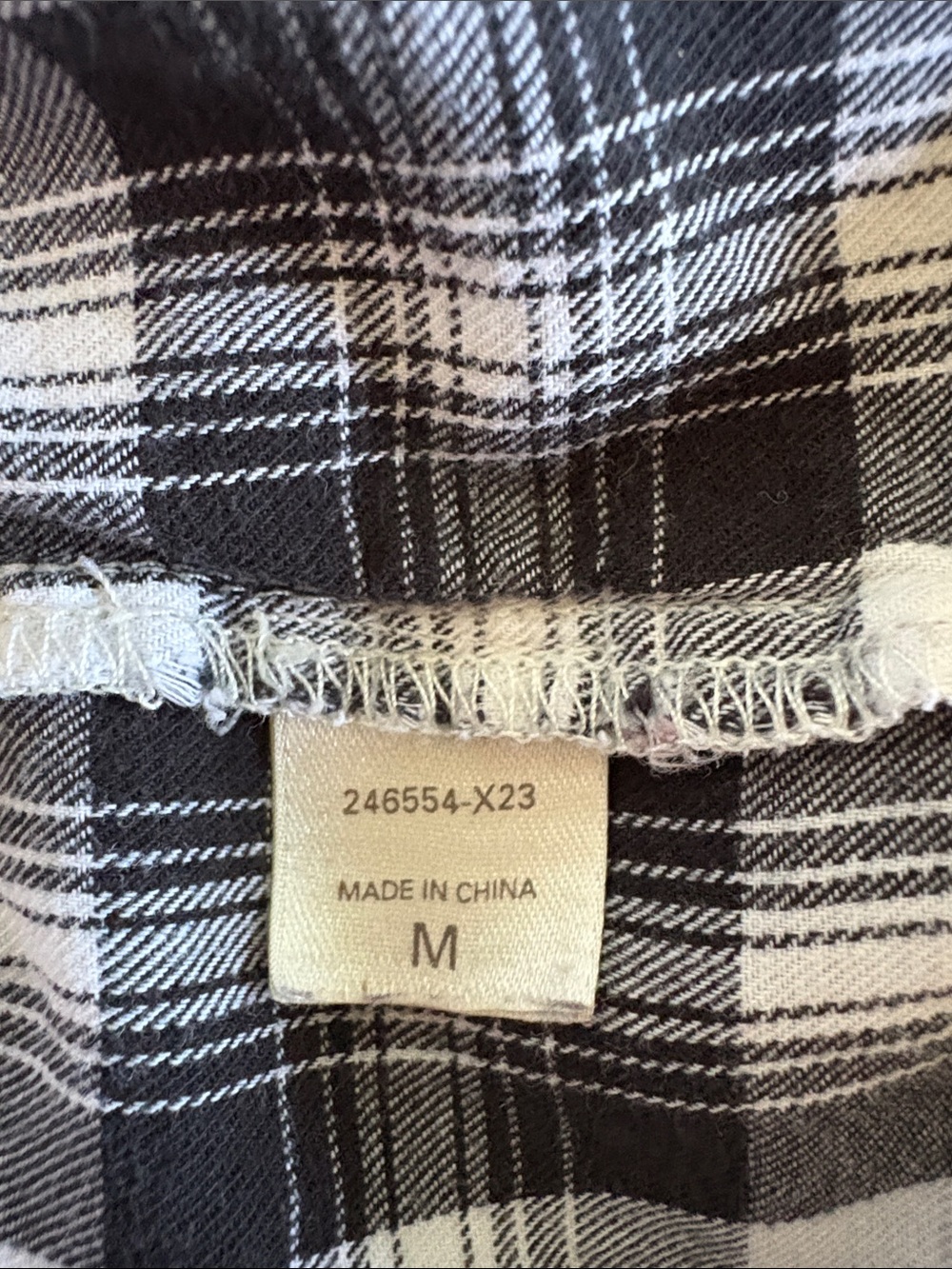 Victoria’s Secret Plaid Drawstring Pajama Pants for Women Pink & Black Size M - Picture 4 of 6